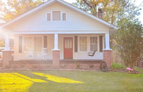 Perfectly Modern Craftsman- close to everything! - Photo 38