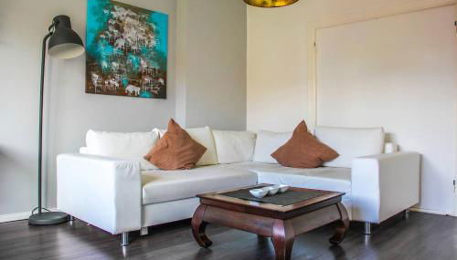 EXKLUSIVE 2 Zimmer Wohnung mit Balkon in Top Lage! - Foto 2