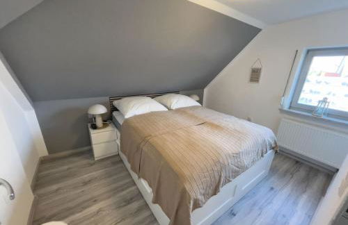 Kleiner Hookie in Hooksiel mit Hund - Foto 3