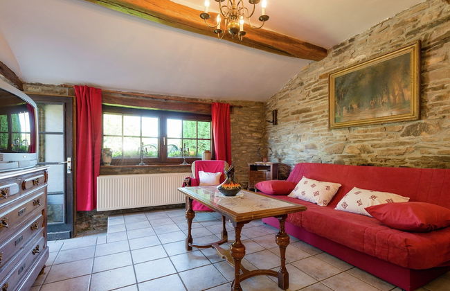 Farmhouse Situated at the Edge of the Woods - Photo 5