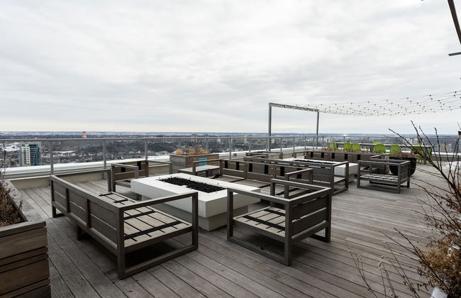 Corporate Stays Hendrix Aparments - Photo 15