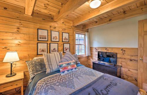 Cozy Retreat with Porch and Double JJ Resort Access! - Foto 15