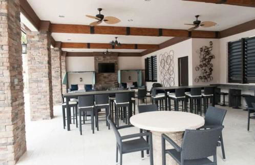 Luxury 5Bd w Jacuzzi Pool Near Disney 5528 - Foto 156