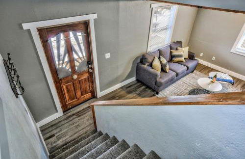 The Vibrant Victorian Hot Tub & Fire Pit in OCC - Foto 18