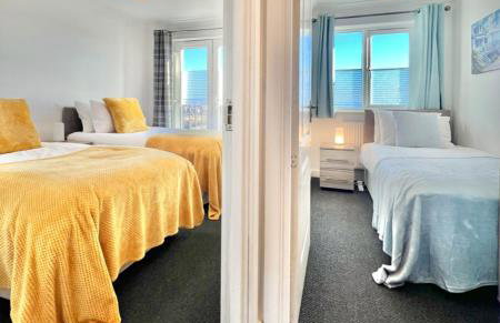 Big 6 Beds Home, Free Private Parking, TV, Garden - Foto 4