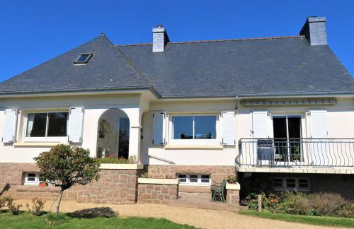 Maison conviviale avec jardin, WIFI gratuit, à 900m de la plage de Trestraou, Perros-Guirec - FR-1-368-291 - Foto 1