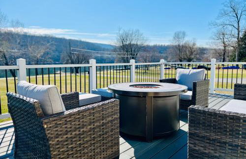 Riverfront House in Harpers Ferry - Foto 1