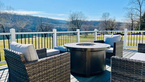 Riverfront House in Harpers Ferry - Foto 1