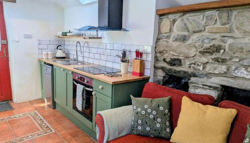 Ty Gwennol St Davids - Foto 4, stove
