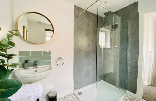 uSnooz - Cosy house, 2 bed, parking - Foto 7