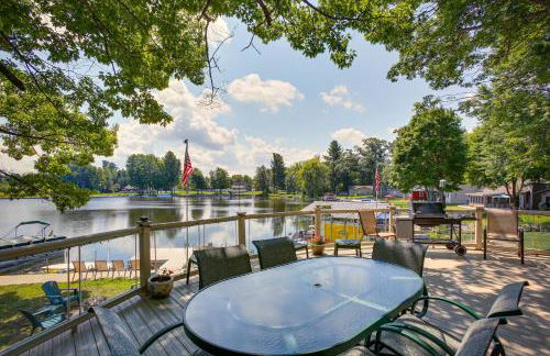 Sauna and Fireplaces! Lakefront Cadillac Retreat - Foto 40