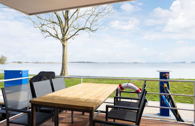 Unique Houseboat on and Around the Sneekermeer - Foto 31