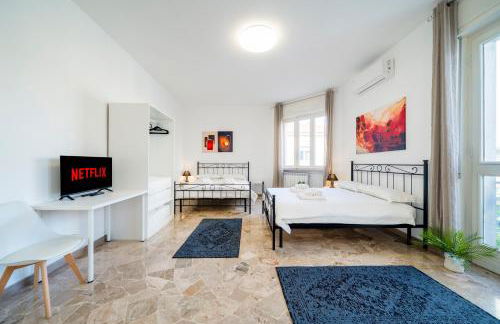 Milano Malpensa 5' - FreePark, Wifi, AC - 3 Suite - Foto 5