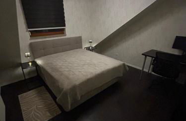 Stilvolle Wohnung im Zweifamilienhaus mit Feldrandlage und zentraler Lage - Foto 10