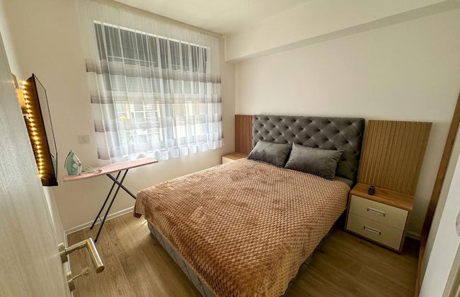 I&I 3 Bedrooms Apartment - Photo 2