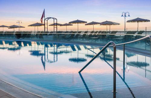 Club Cala Blanca - Photo 44