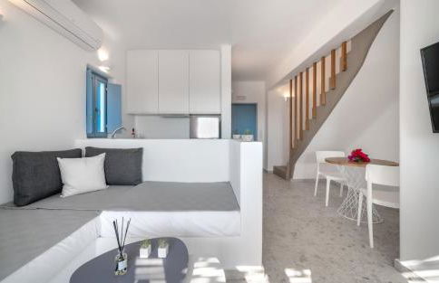 Camvillia Donoussa Village Suites - Photo 34