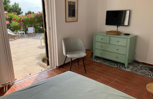 Appartement à Anthéor avec vaste piscine, vue mer et montagne - Foto 16