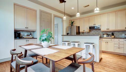 Spacious & Intimate Townhome near TMC/NRG Stadium/Rice Village - Foto 2