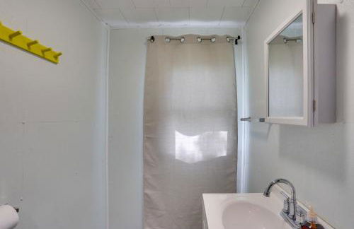 9 Mi to Hersheypark Spacious Home with Deck - Foto 19