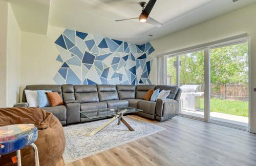 FlightDeck HotTub Fireplace NearAirport FamilyHome - Foto 7