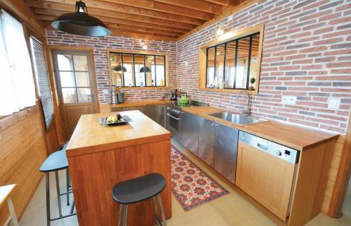 Cozy Home In Thezan-Les-Béziers - Foto 3