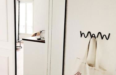 Eiffel Tower 6-Min Walk Charming Studio 3 sleeper - Foto 47