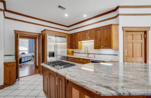 22-Acres Mansion - Pool Party Venue Games & More - Foto 16