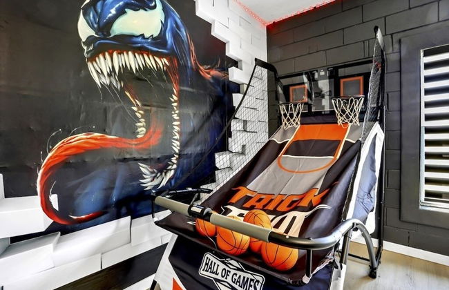 Secret Tunnel House 6 Bedroom Home by RedAwning - Foto 63