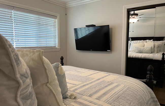 Fantastic 6 bedroom, 4.5 bath home (4 master Suites), pool home - Foto 7