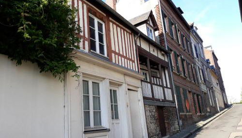 -Parking privé -Maison Entière -Balancoire en intérieur-Coeur historique -La Clef de Honfleur - Foto 4