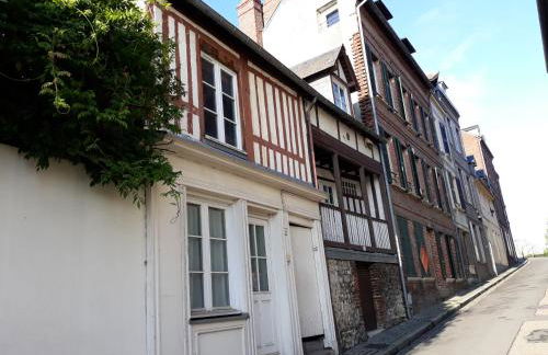-Parking privé -Maison Entière -Balancoire en intérieur-Coeur historique -La Clef de Honfleur - Foto 4