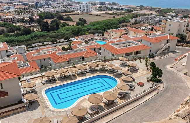 Sanders Seaview Paphos - Photo 47