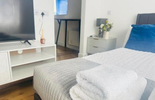 EVELYN - KENILWORTH STUDIO FLAT 30m2 - PRIVATE PARKING - Foto 5