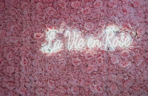 La Vie en Rose / Jacuzzi - Foto 2