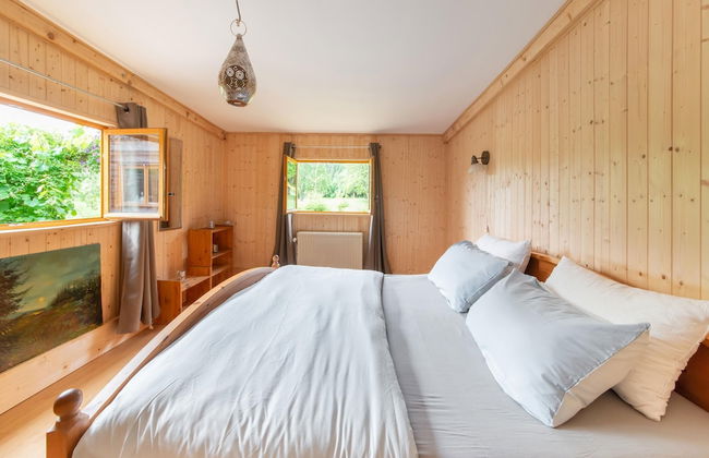 Holiday Home in Bievre With Garden - Foto 6