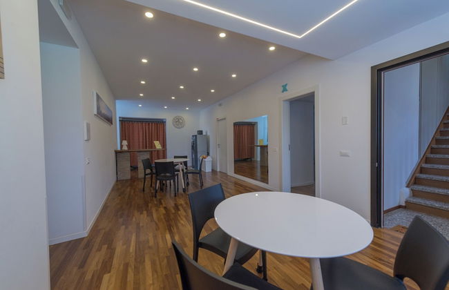 Marconi House - Photo 33