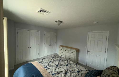 Pocono Escape - Modern & Cozy - Foto 18