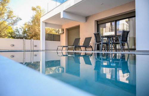 Aqua Lora - Photo 14