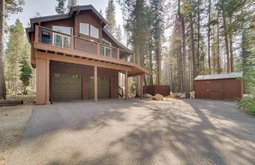 Near Donner Lake and Skiing Soda Springs Cabin! - Foto 28