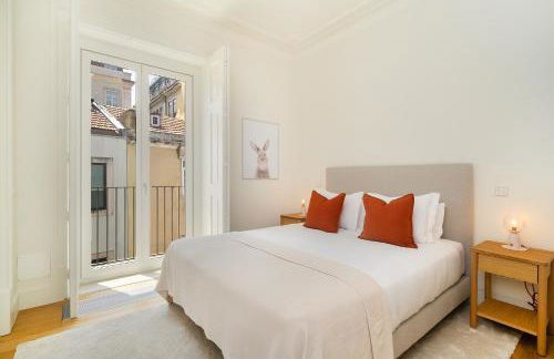 WHome Timeless Design Meets Central Convenience - Photo 2