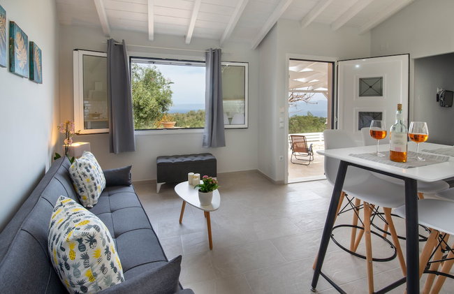 Paxos Couple House By Konnect - Photo 9