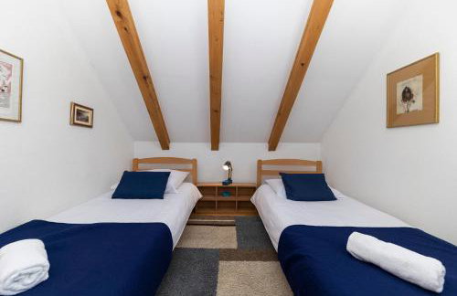 SPA HOLIDAY HOUSE REŽEK - Lovinac - Foto 36