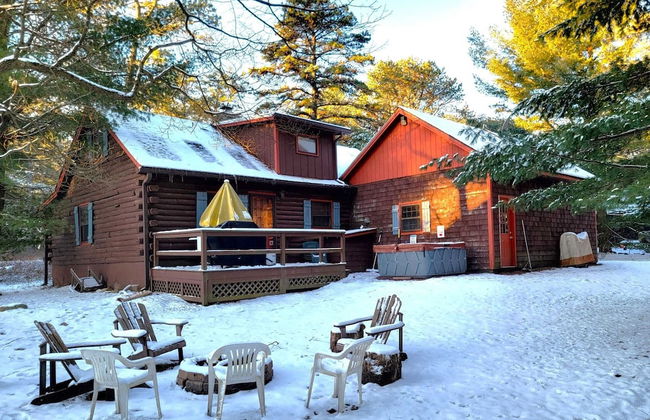 Hickory Cabin by Avantstay Firepit, Hot Tub, Game Room, Great Location - Foto 41