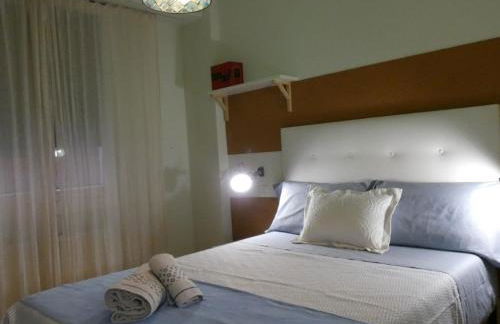 Viana Urban Apartment , Cozy 2BR Near Old Town - Foto 4