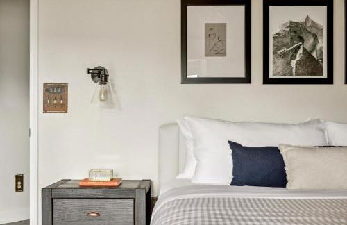 Hot Tub - Scenic Views - Spacious Deck - Game Room - Foto 29