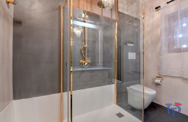 SWAROVSKI Family apartment with pool DesenzanoLoft Official Partner Homes & Villas by Marriott Bonvoy - Foto 43