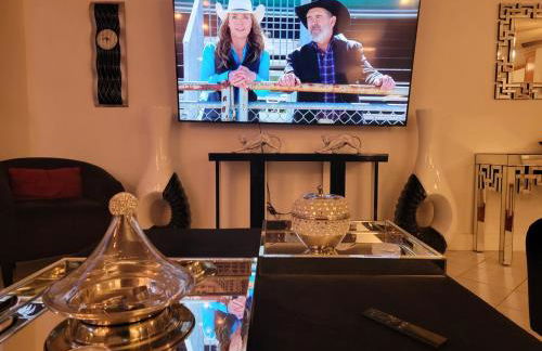 A Tranquil Retreat in Tarzana CA - Foto 24