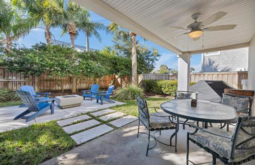 Stunning Beach Getaway - Steps to Ocean - Foto 41