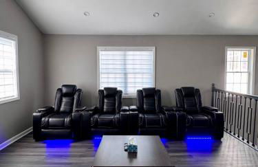 Sleeps 24+ Luxury house Near Chicago 12 king beds - Foto 71